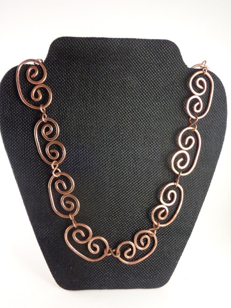 Handmade Curled Necklace Inspired by Pablo Picasso Model