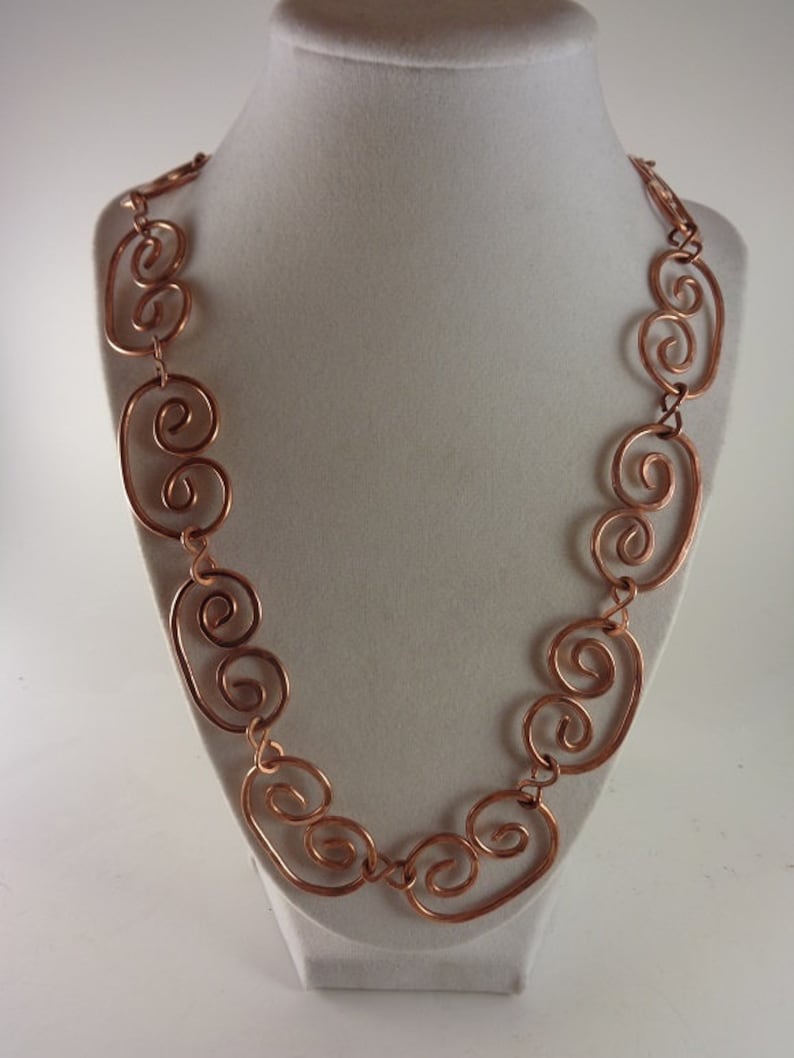 Handmade Curled Necklace Inspired by Pablo Picasso Model