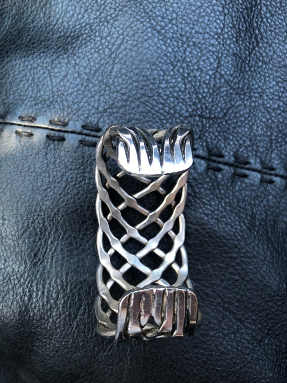 Twisted Silver Metal Vintage Cuff Bracelet - image 4