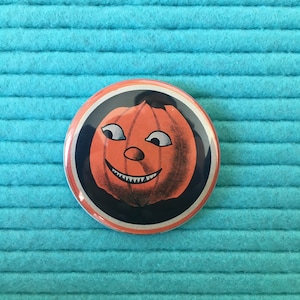 2.25 inch Button Pin, Halloween Pumpkin