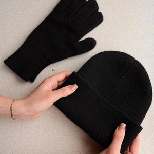Black Wool Knit Beanie and Gloves Set