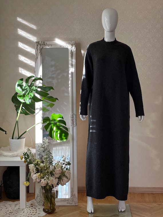 midi dress light blue Linen – Handmade Fit & Flare for Garden Parties & Weddings Select your size:EU 38 - US 6 100% Linen Dry clean Meiere Midi - Ivory 2023Fall