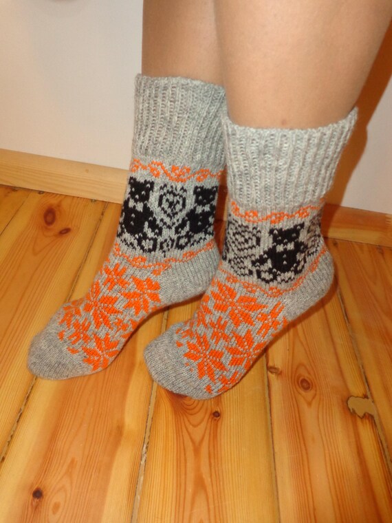 Lindos calcetines tejidos para mujeres, hombres y niños, hermosos