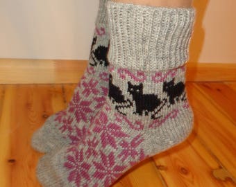 Cute Knitted Women and Men Socks Beautiful Hand Made Casual Home Wool Cool Gift Cat Kitten Animal Kids Socks Ethnic Scandinavian Ornament