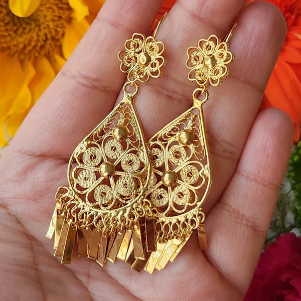 Filigree earrings, aretes de filigrana, Mexican earrings, aretes oaxaqueños, Folklorico jewelry, Golden filigree earrings, mothers day gift