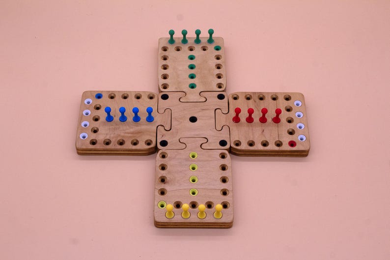 Deluxe Fast Track / Aggravation 6, 8, 10 OR 12 PLAYER w/ Xtra hubs image 6