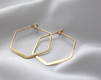 Brass Hexagon Earrings | Minimalistic Earrings | Hammered Brass | Minimalistic Jewellery | Minimalistic | Hexagon Hoops | Gifts for her |