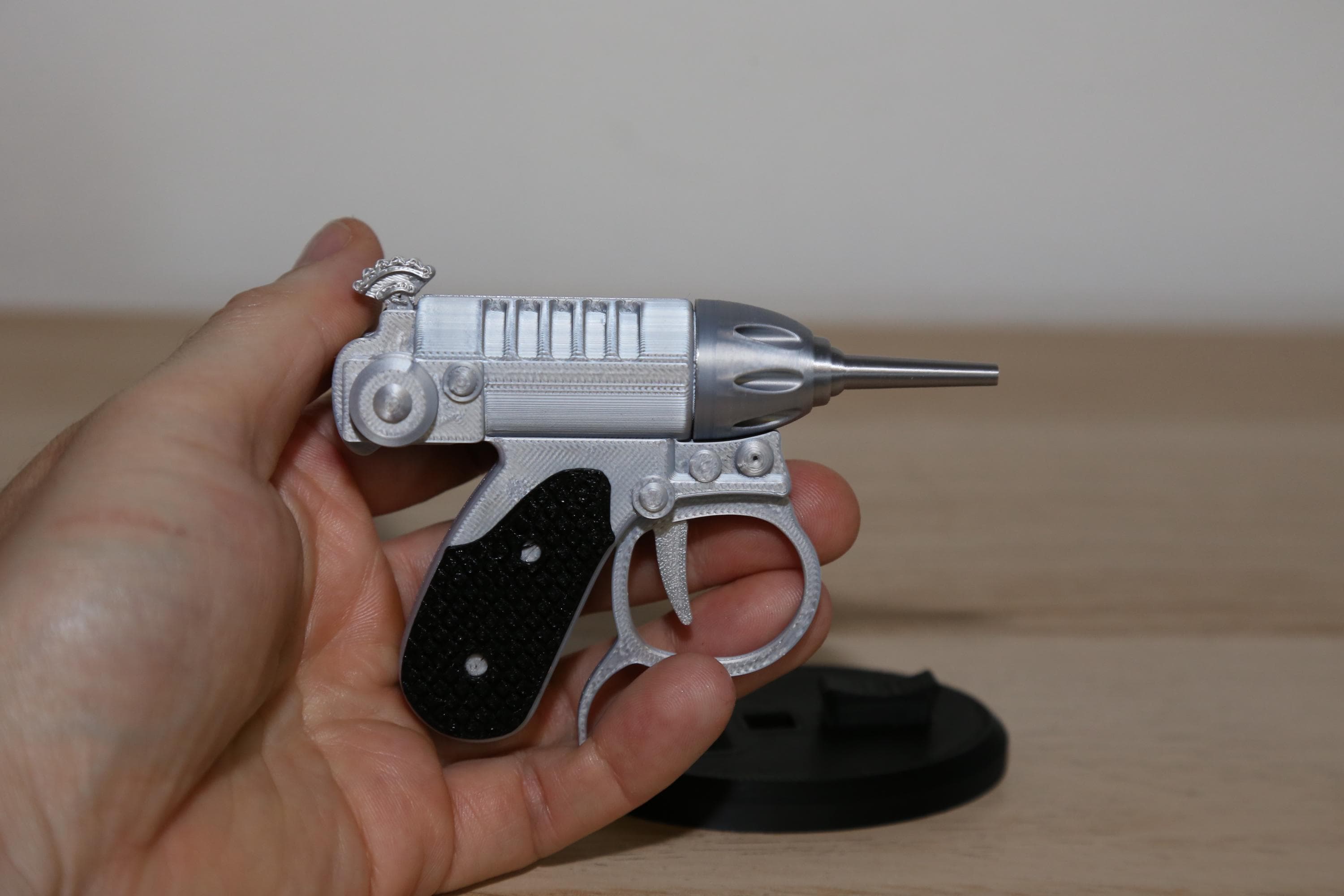 メン・イン・ブラック/ノイジークリケット メン・イン・ブラック/ノイジークリケット ノイジークリケット