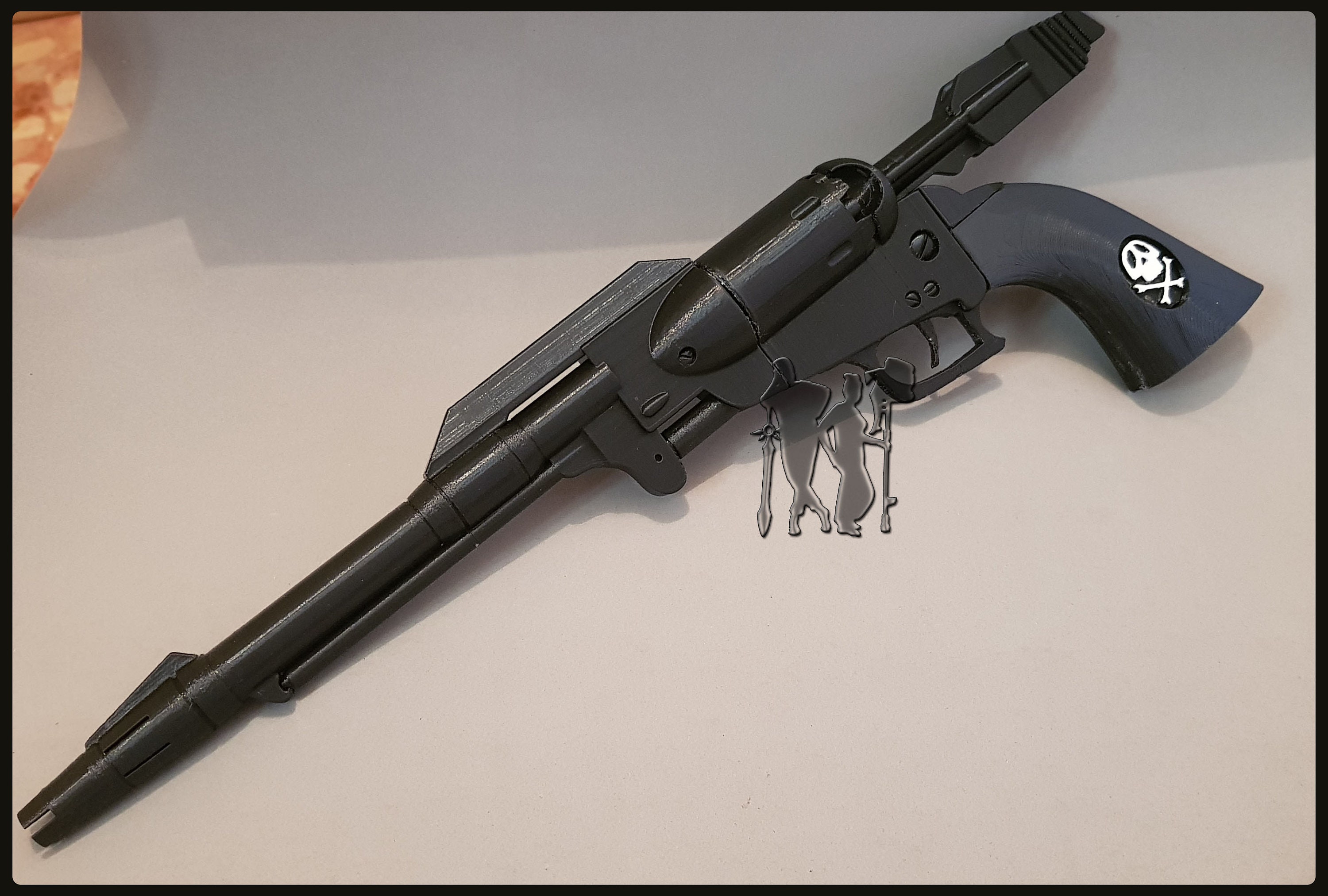 Cosmo Dragoon Water Gun Maetel – Pistolet à Eau Captain Harlock (Daiki Kogyo 2018)