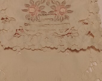 Gorgeous Table Runner