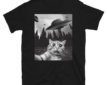 Funny Cat Selfie with UFOs T-shirt