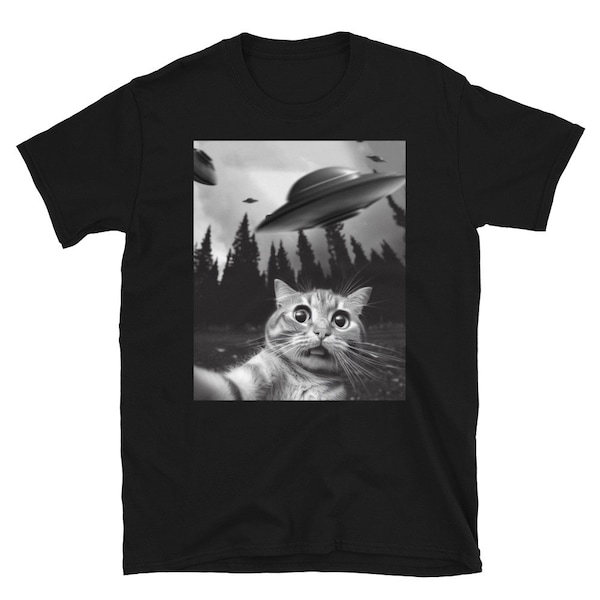 Funny Cat Selfie with UFOs T-shirt