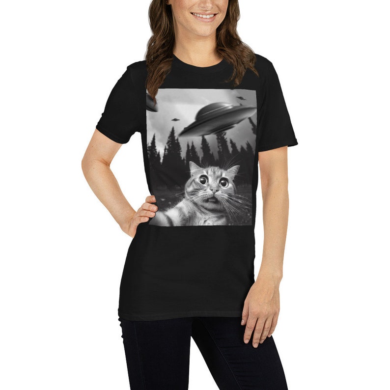 Funny Cat Selfie with UFOs T-shirt