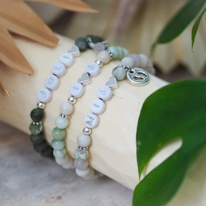 Namensarmband personalisiert Perlenarmband Initialen Buchstabenperlen Natursteinperlen Jade Individuelles Geschenk, Liebe, Freundschaft