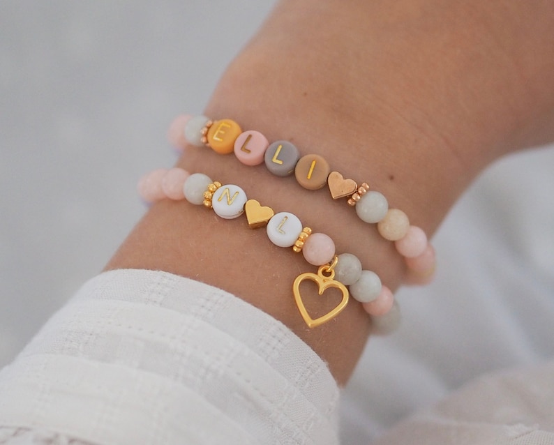 Bracelet prénom initial personnalisé coloré pierre naturelle bracelet perle morganite personnalisable lettre perles pastel or coeur cadeau image 1