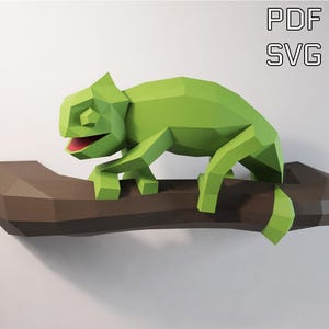 Manualidad de papel con forma de camaleón en formato PDF SVG para decorar paredes