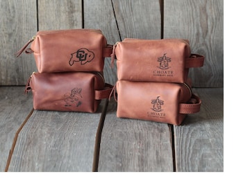 Personalized Leather Dopp Kit, Groomsmen Wedding Favor, Mens Toiletry Bag