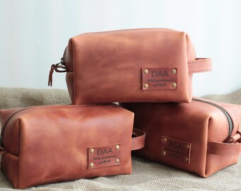 Personalized Leather Toiletry Bag, Groomsmen Proposal Gift, Waxed Cowhide Dopp Kit