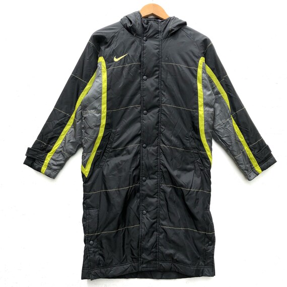 nike parka swoosh