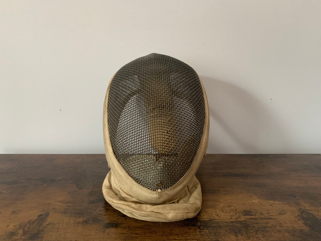 Vintage Fencing Mask/helmet, Fencing, Sporting Goods, Sports Prop