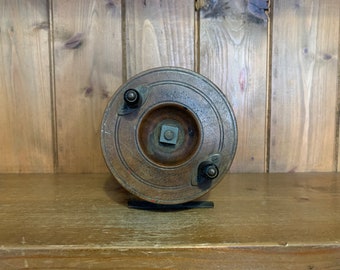Vintage Wooden Fishing Reel (10.5 cm)
