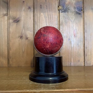 vintage NOT ENGRAVED English cricket ball trophy, cricket ball, cricket trophy, cricket, vintage trophy