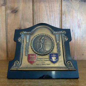 Targa trofeo di boxe d&#39;epoca Royal Navy vs Army del 1972, pugilato, trofeo, pugilato d&#39;epoca