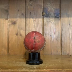 vintage NOT ENGRAVED English cricket ball trophy, cricket ball, cricket trophy, cricket, vintage trophy