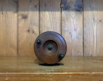 antique wood fishing reel Vintage Wooden Fishing Reel: 7.5cm Diameter