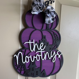 Personalized spooky stacked pumpkins welcome sign - orange or purple door hanger