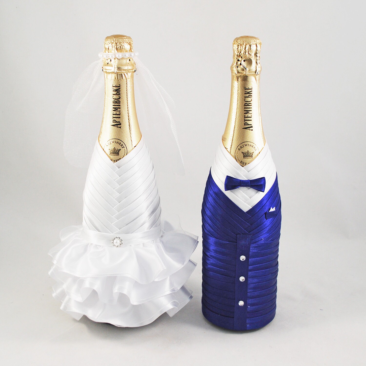 Bride groom bottle set white blue Wedding bottle decoration Etsy