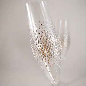 Champagne wedding flutes, Set of 2, Wedding glasses, Champagne glasses rhinestones, Gift for wedding, wedding glass gift