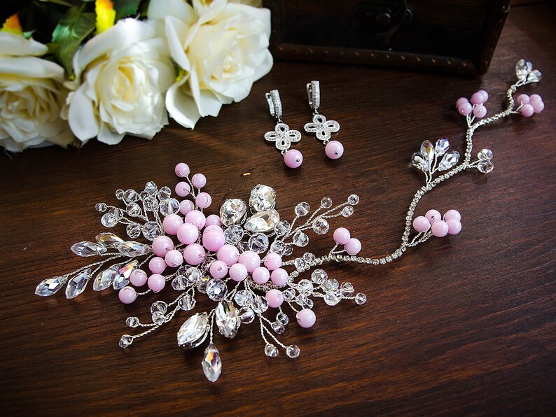 Bridal pink set for brides Bridal rose quartz vine Pink earrings Head wreath for bride graduation accessories Crown and Earrings for bride