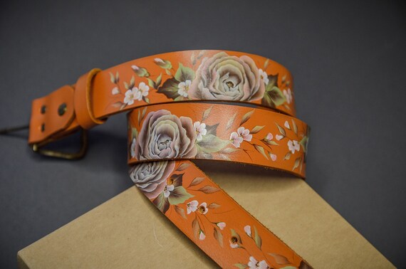 Handmade Floral Leather Belt: Hand-tooled Ginger Belt for  display picture 3