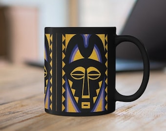 Taza con diseño de máscara tribal / Diseño afrocéntrico, de inspiración africana, taza conmemorativa de la historia afroamericana.