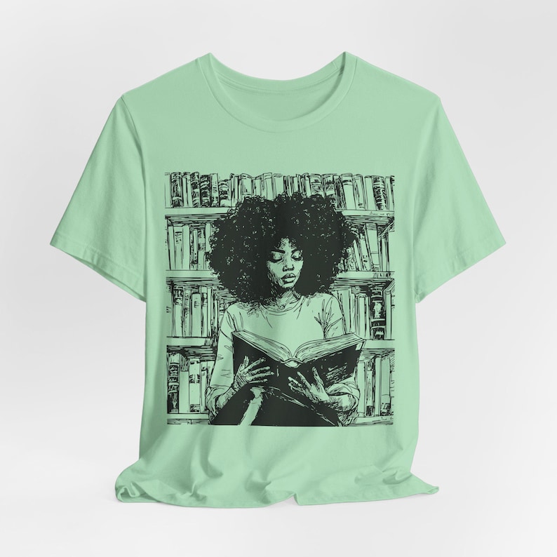 Afro Woman Reading T-Shirt: Black Girl Art, Book Lover Gift Mint