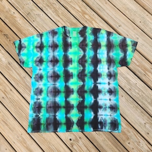 Unisex 2XL Shibori Tie-Dye T-shirt: Grön, Blå & Svart