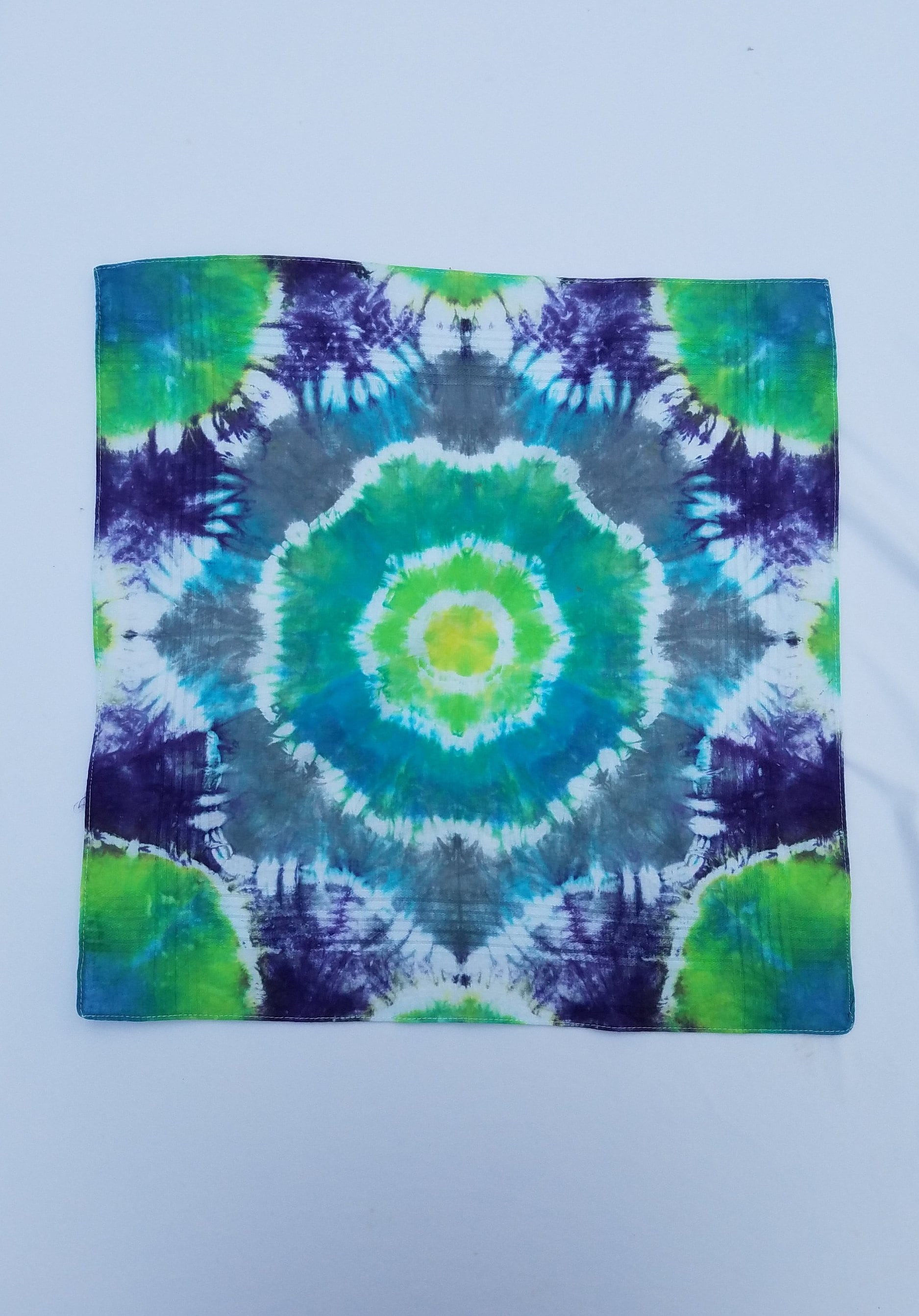 Tie Dye TAPESTRY/ MANDALA/ HANDKERCHIEF 15 X 15 Etsy