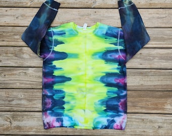 Unisex Größe L; Tie Dye Sweatshirt: Large, Limettengrün/Blau/Violett, handgefärbt