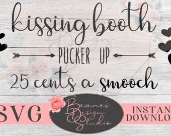 cabina de besos Día de San Valentín SVG / fruncido svg / Diseño de letreros del Día de San Valentín svg / Signo de cabina de besos / Archivos SVG para Cricut