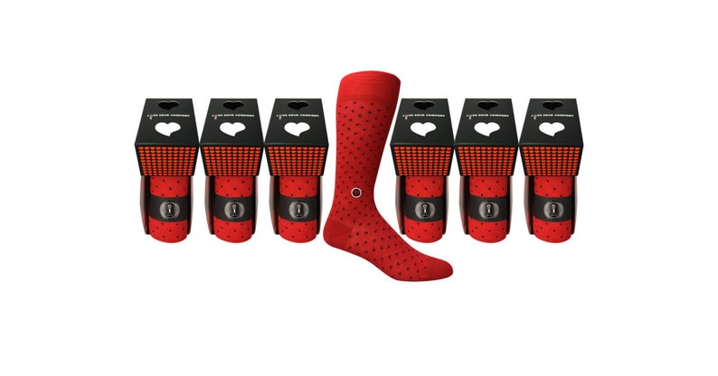 Organic cotton 6 packs of Groomsmen Socks individually gift boxed Groomsmen Gift -Men/'s Wedding Party Socks Red and black polka dots