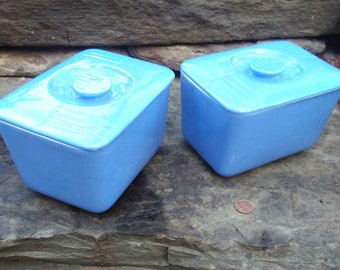 Vintage Set of 2 Westinghouse Periwinkle Blue Lidded Refrigerator Dishes, Hall China Company