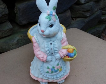 Easter Bunny Rabbit Planter, Gift Box, New Holland Floral 1995