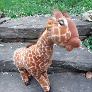 Vintage Plush Discovery Channel 18&quot; Poseable Giraffe, 2000