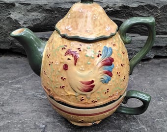 Vintage Bella Casa Rooster Tea for One Set: Nesting Teapot & Cup