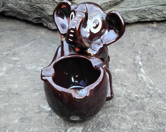Vintage Redware Pottery Elephant Pipe Ashtray, Japan