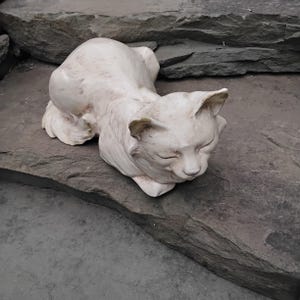 Vintage Large Ceramic Sleeping Cat by Freeman & McFarlin Potteries of California,  MCM