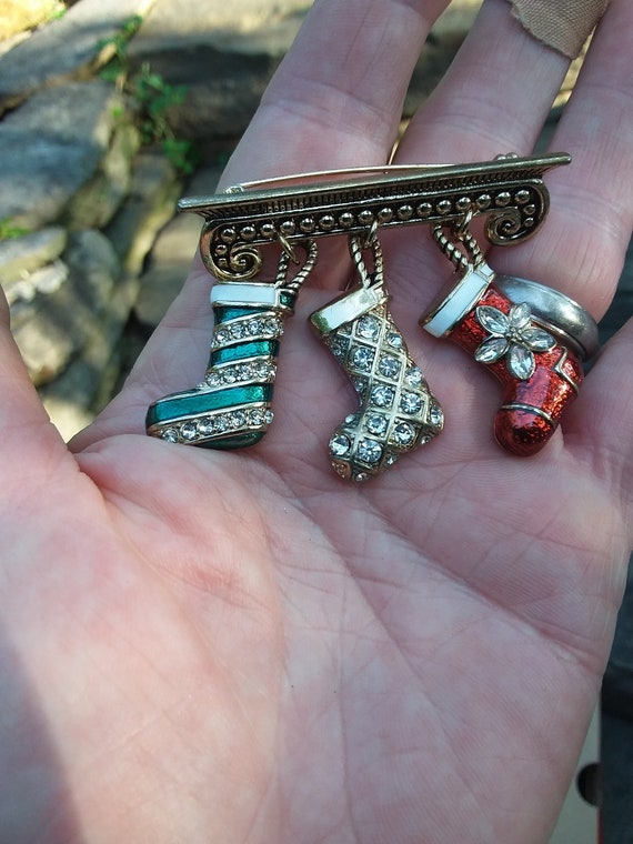 Vintage Napier Christmas Stockings on Mantel Brooch View 2