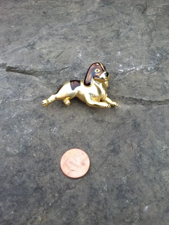 Vintage  Spaniel Dog Brooch by New View, Gold Tone