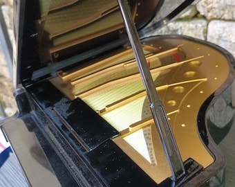 Vintage Wonderland Black Grand Piano Music Box in Working Condition